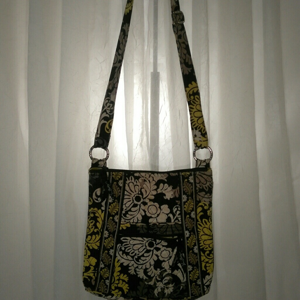 Vera Bradley crossbody purse, authentic